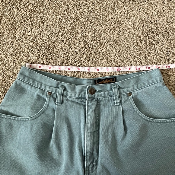 Vintage Eddie Bauer Long Dad Shorts - Picture 7 of 12
